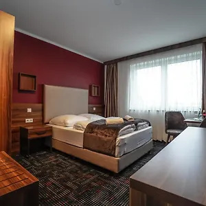 Sunset Hotel Kelsterbach