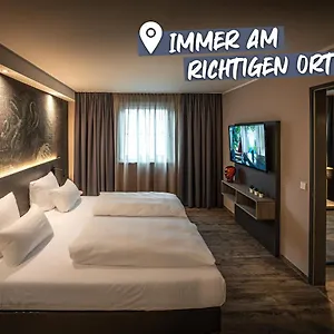 Отель Loginn Stuttgart Zuffenhausen