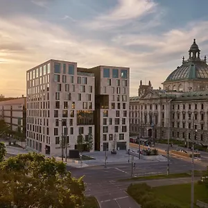 Koenigshof, A Luxury Collection Hotel, Hotel München